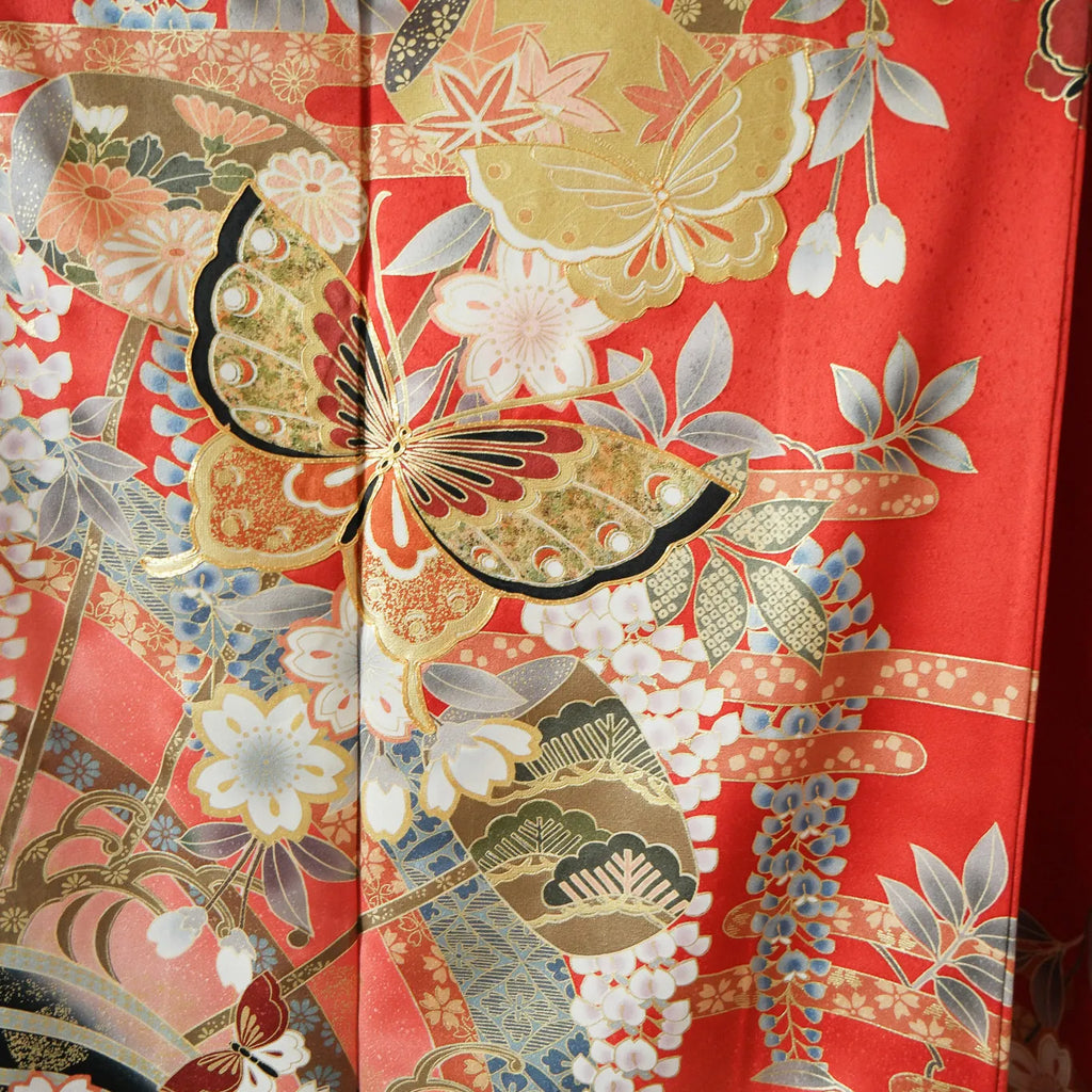 Furisode (Awase) – Silk – Sakura Bokashi, Black Ombré Hem – Red – 147/65/104