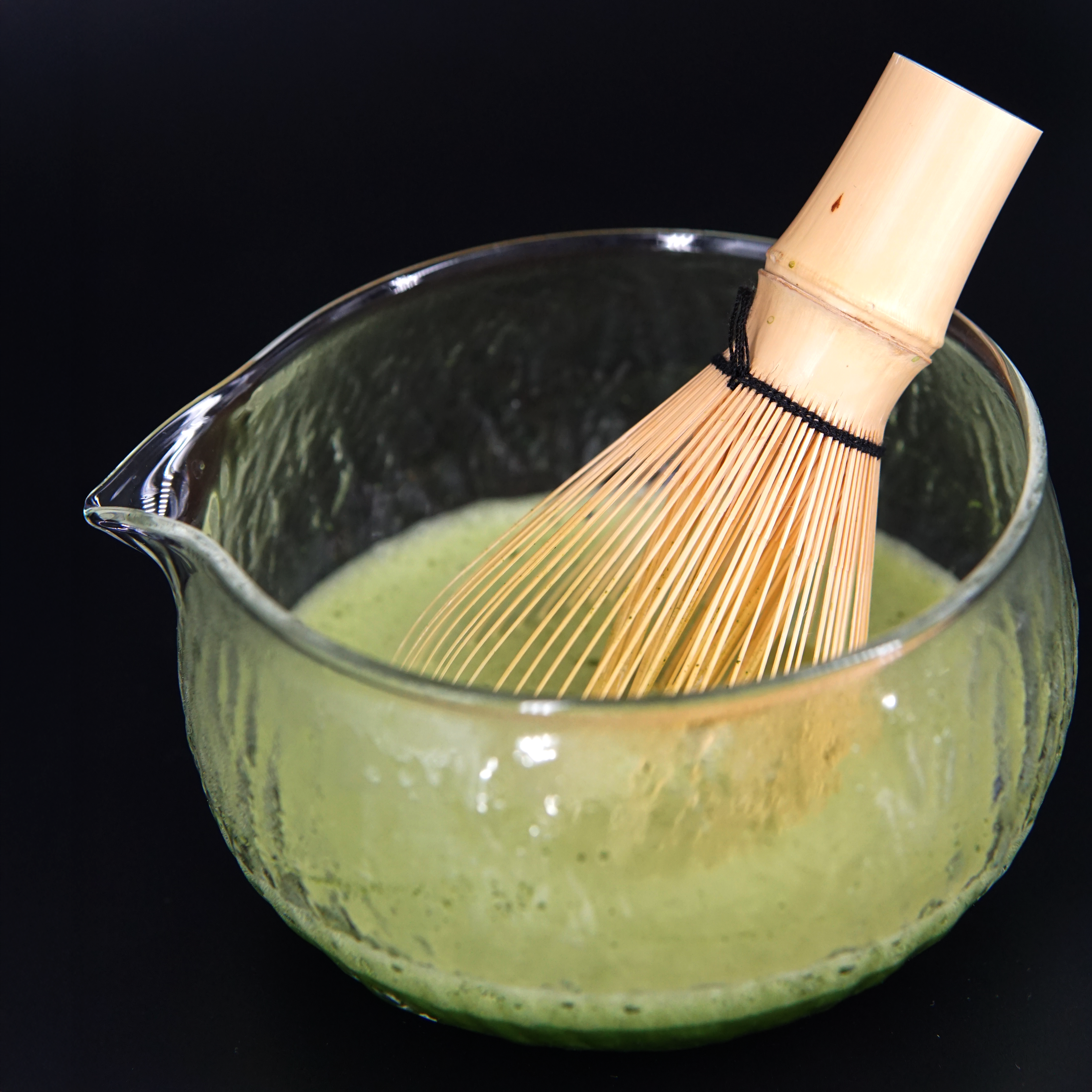 Matcha Whisk (Chasen 80) – White Bamboo