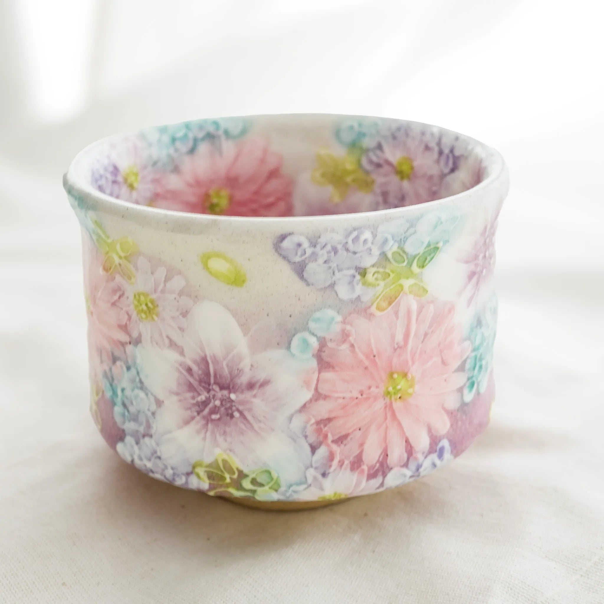 Hand-painted Floral Chawan by Yuzuriha