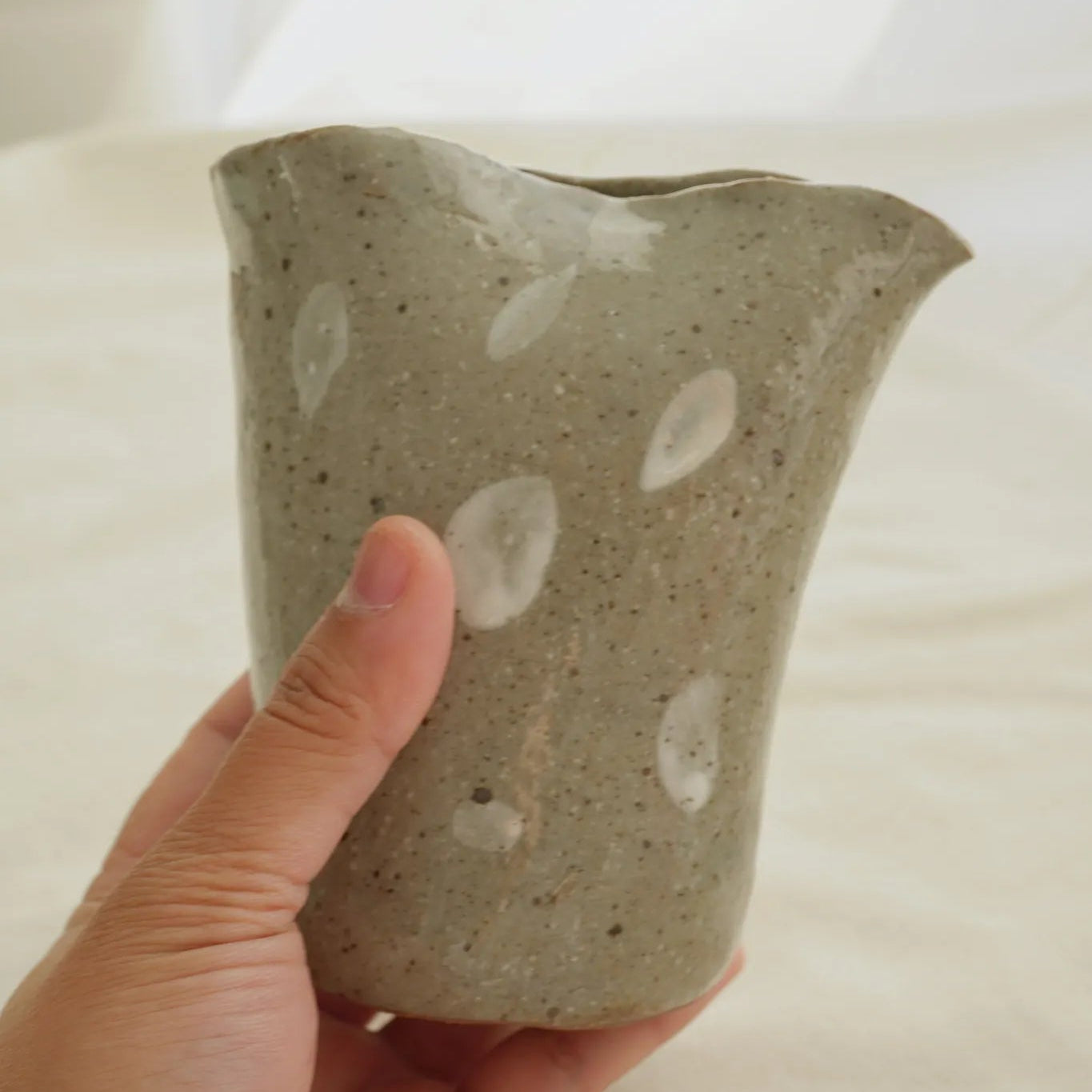 Seto Ware Cat Motif Tokkuri Sake Pourer
