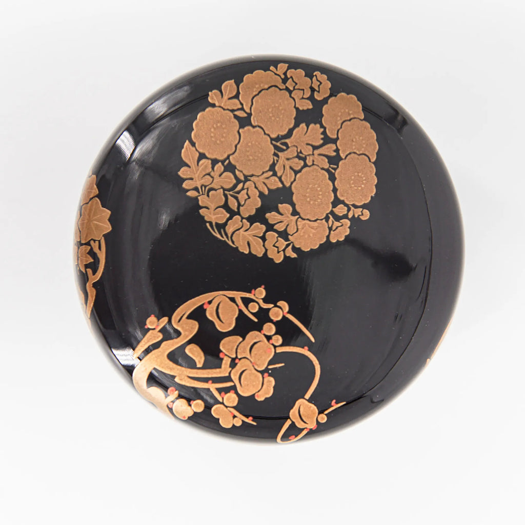 Hanamaru Hira-natsume – Black Lacquer Tea Caddy with Gold Maki-e Floral Crests