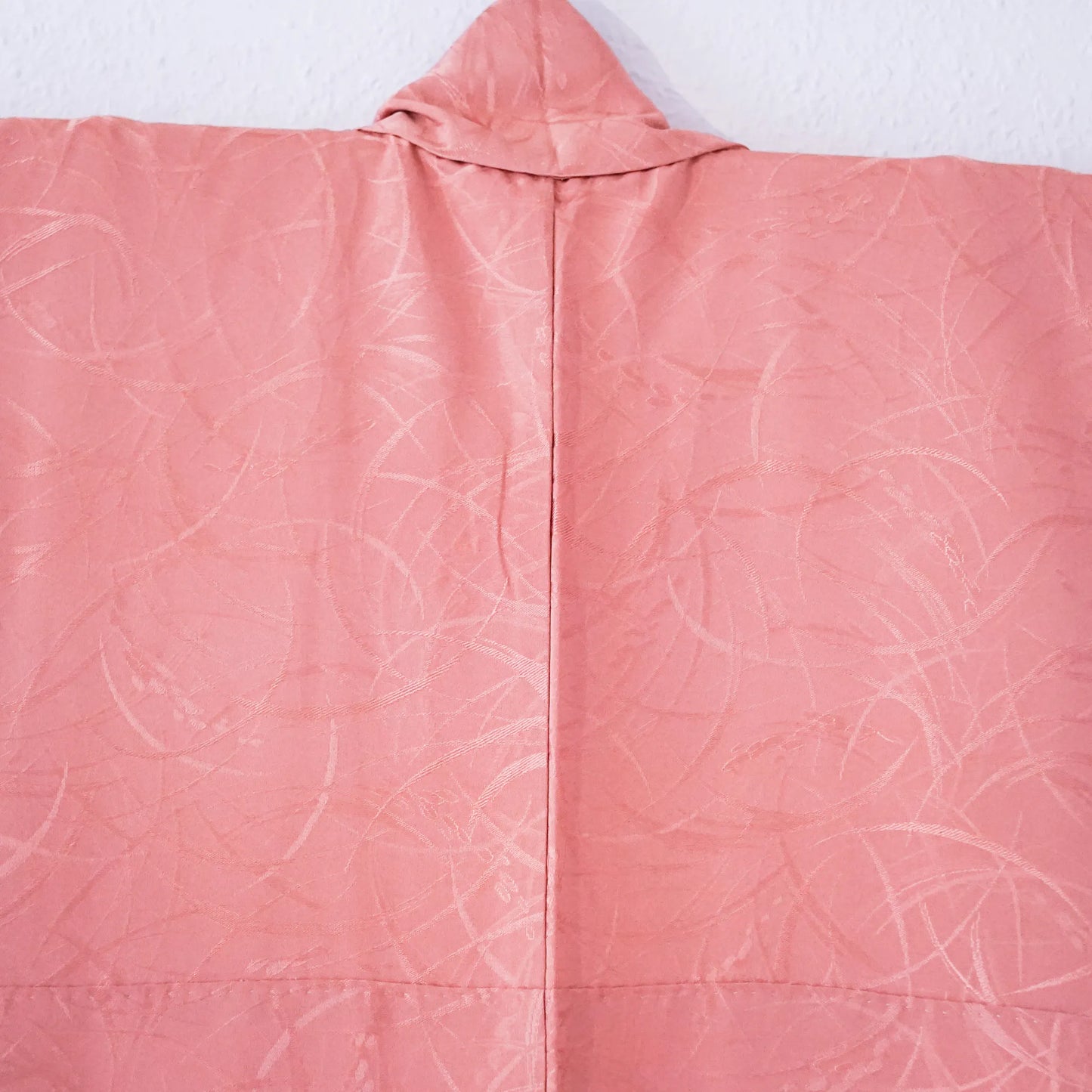Iromuji (Awase) – Silk Rinzu – Dusty Pink (Mukōmon) – 159/62/44.5
