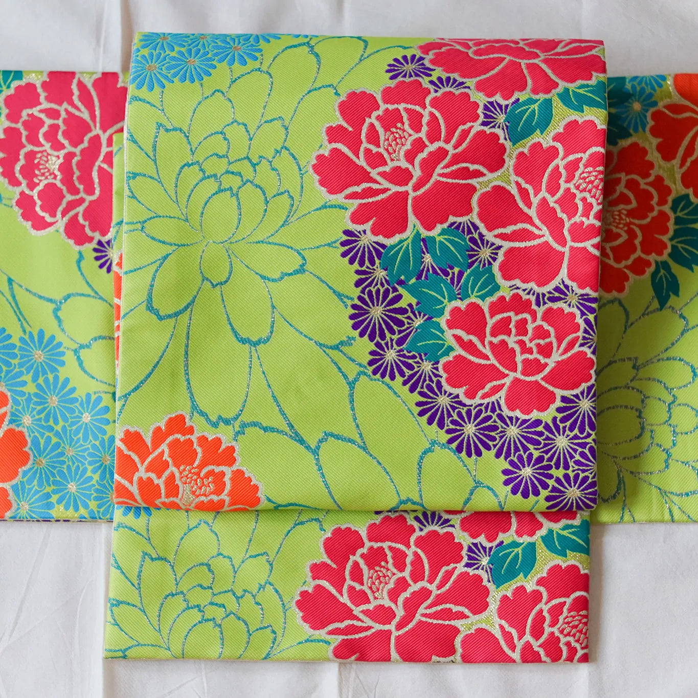 Fukuro Obi (Zentsū) – Taishō Roman Florals, Gold Reverse – 480×31 cm