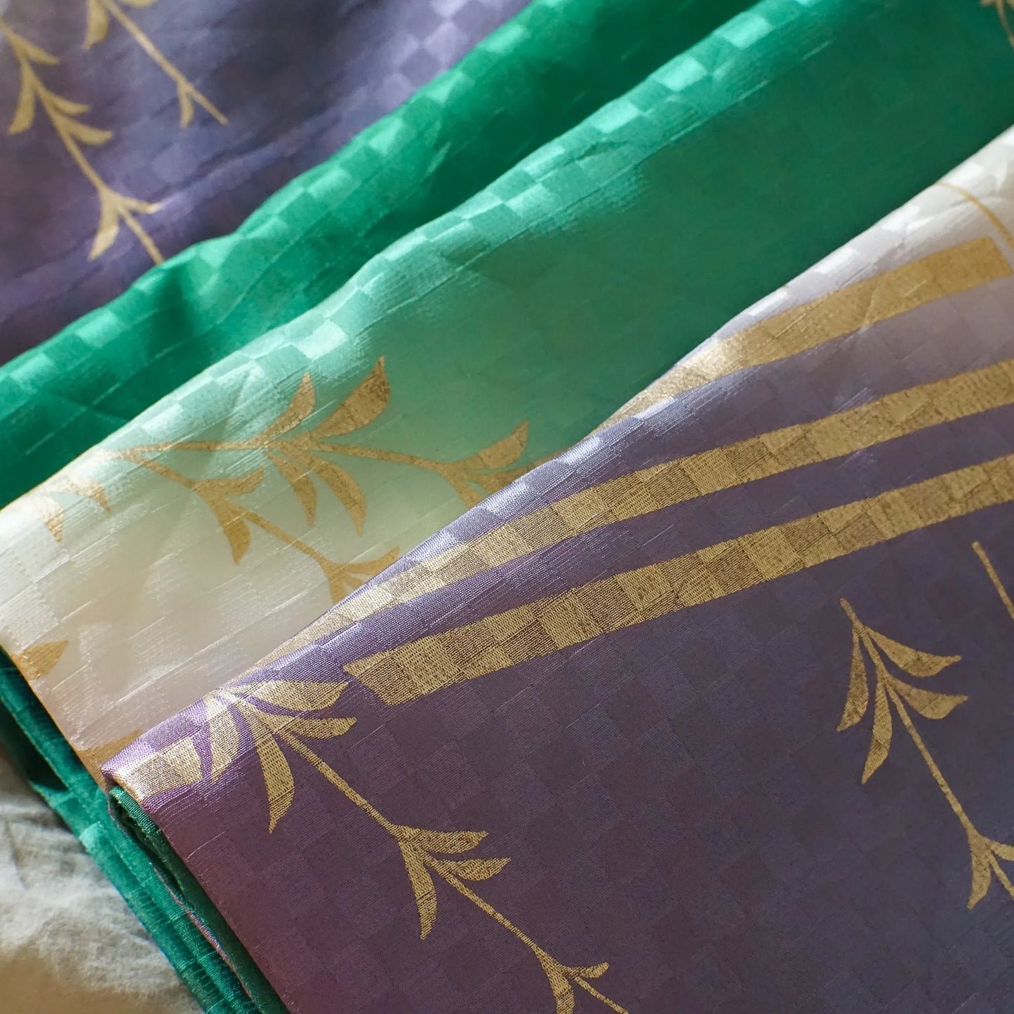 Hōmongi – Washable Kimono – Gold Willows & Bridge – Green×Purple Gradient – 153/64/53