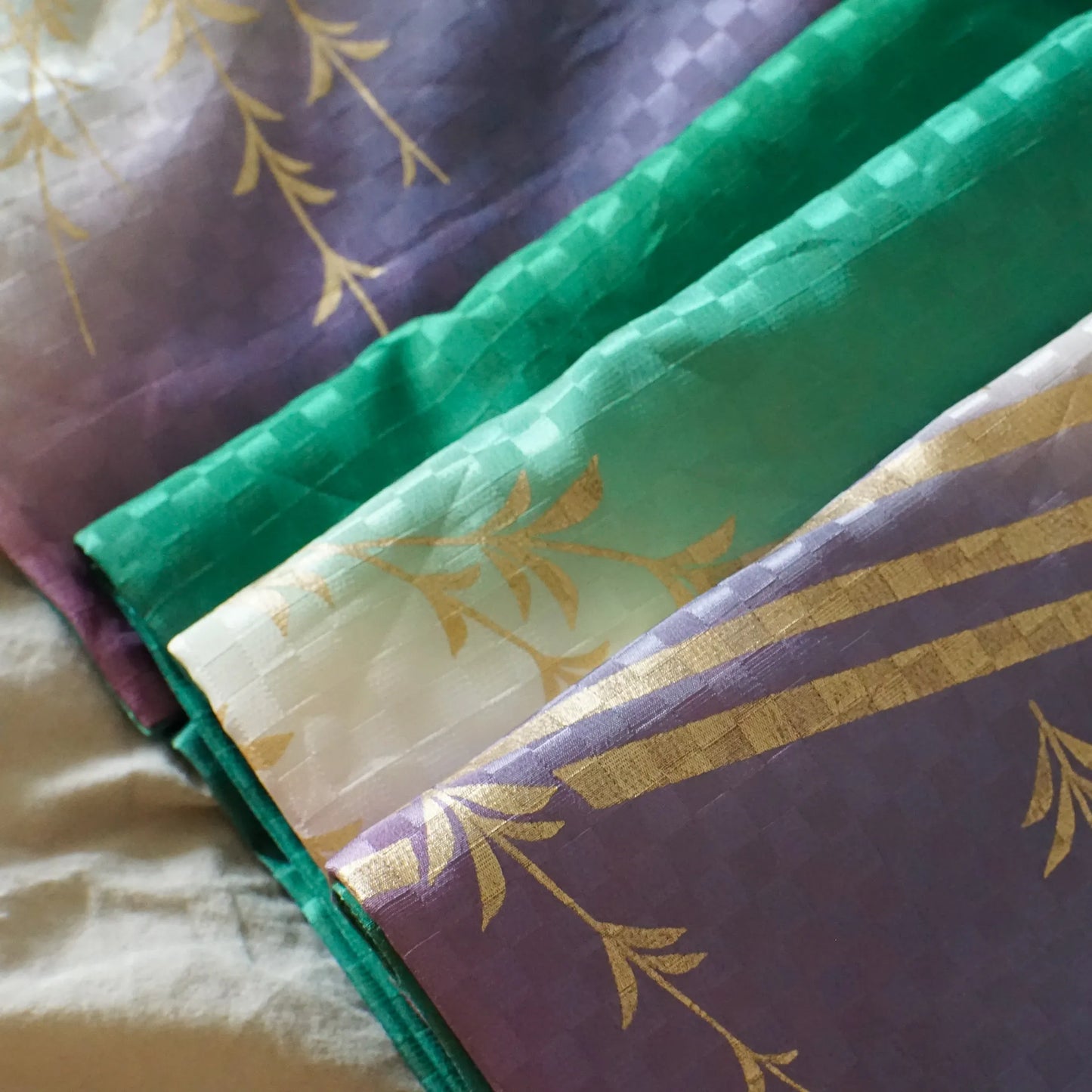 Hōmongi – Washable Kimono – Gold Willows & Bridge – Green×Purple Gradient – 153/64/53