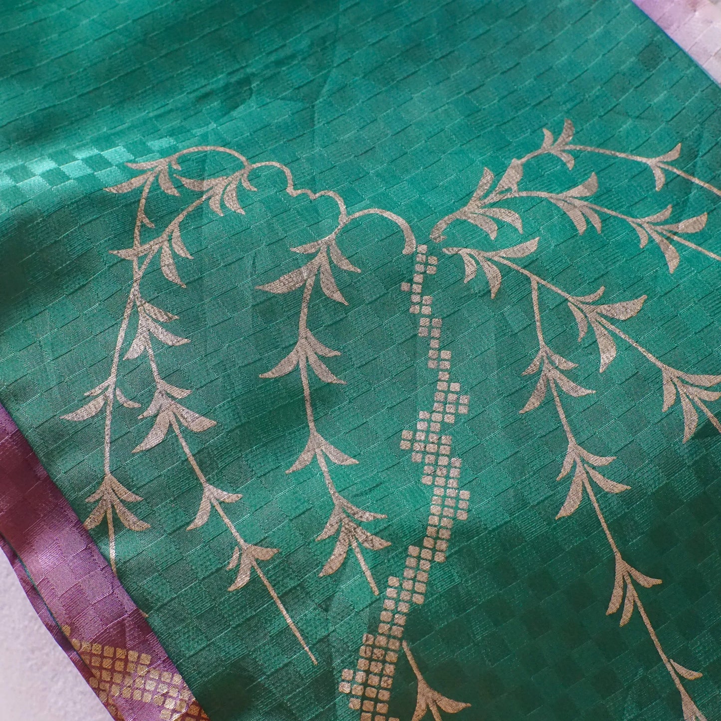 Hōmongi – Washable Kimono – Gold Willows & Bridge – Green×Purple Gradient – 153/64/53