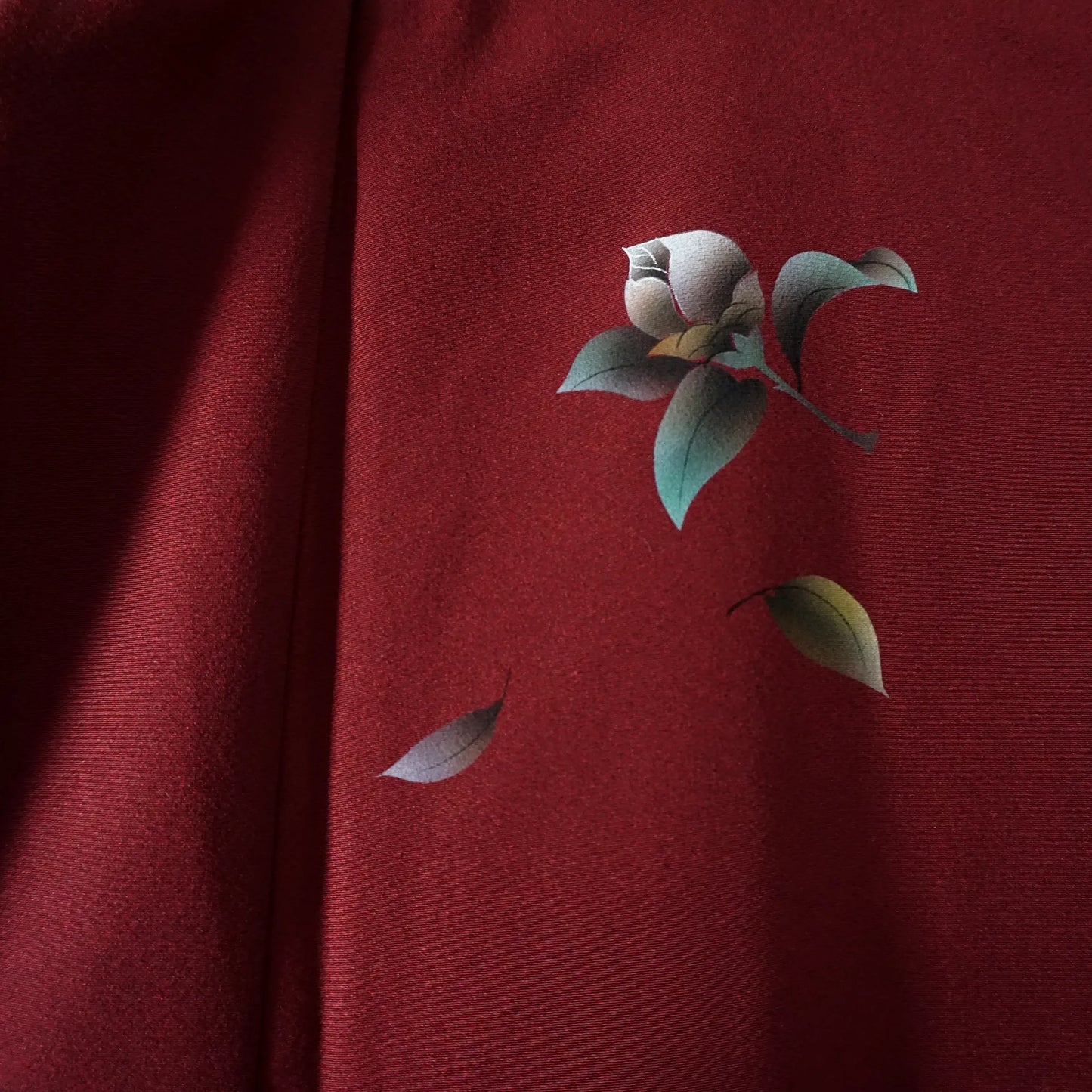 Awase Houmongi Kimono – Silk Chirimen – Burgundy Magnolias (Tall) – 176/71/48
