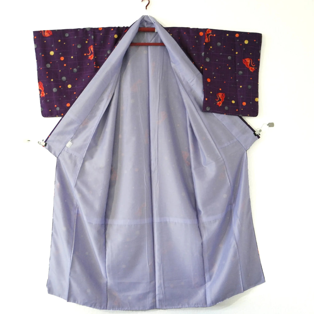 Komon (Awase) – Washable Kimono – Red Cats in Space (Purple) – 162/66.5