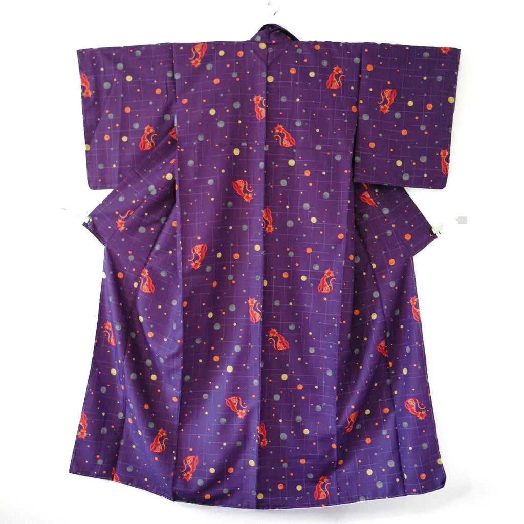 Komon (Awase) – Washable Kimono – Red Cats in Space (Purple) – 162/66.5
